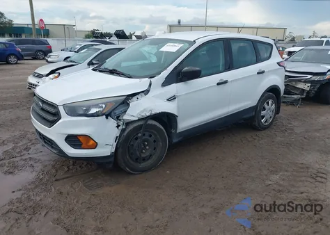 2018 Ford Escape S из США, поврежденный, VIN 1FMCU0F70JUB97134